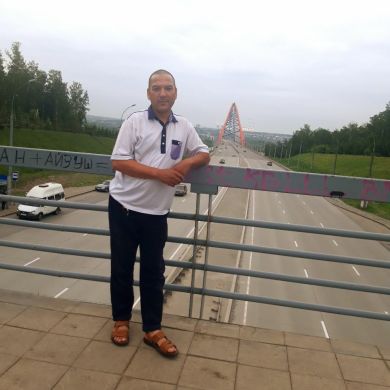 Икболхон Азимов