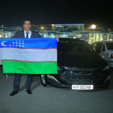 ISOQJON URUNOV Profile Picture