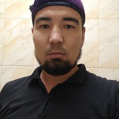 Adham Esanov Profile Picture
