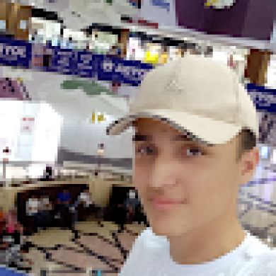 Kamron Razzaqov